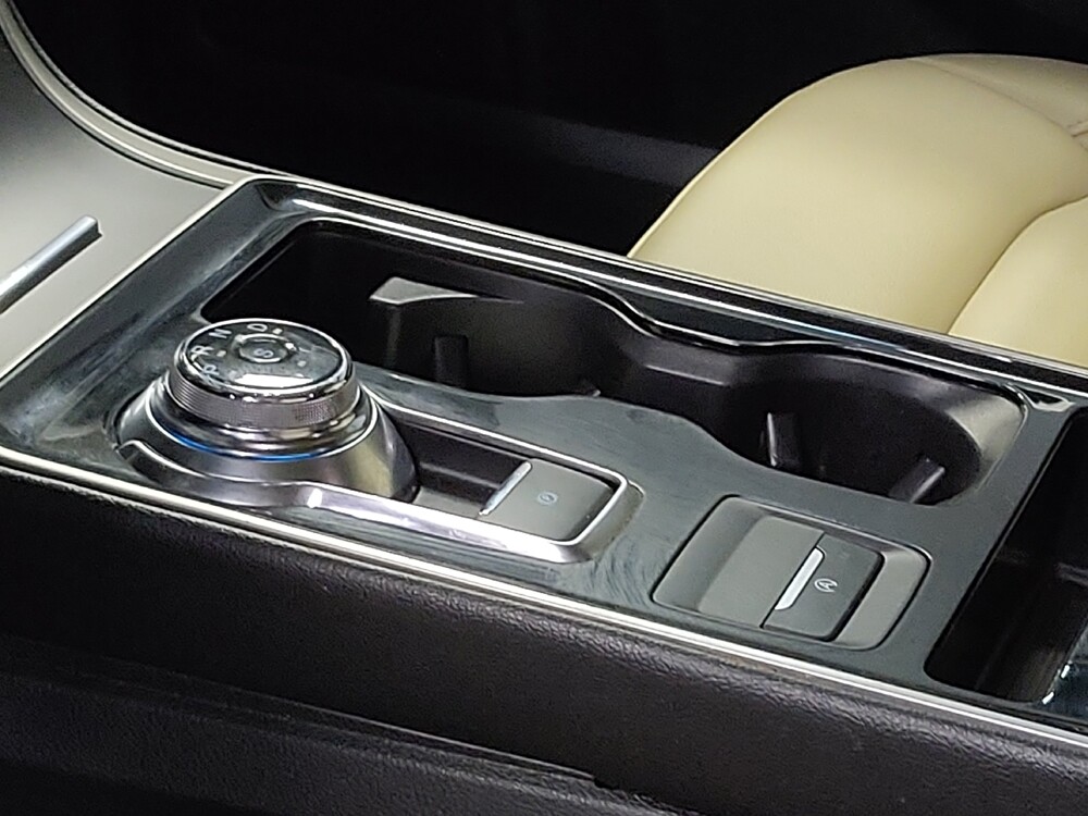 2019 Ford Edge in Tampa, FL 33612 - 18100924 26