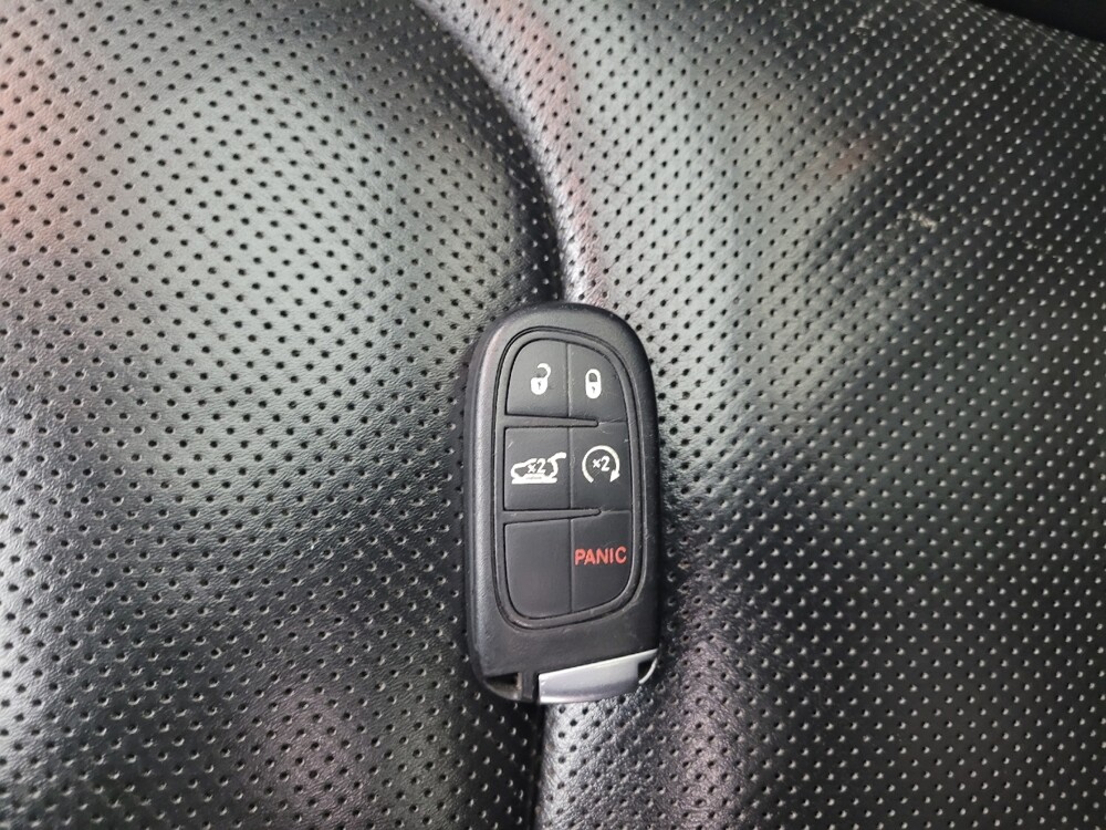 2019 Jeep Cherokee in Eastpointe, MI 48021 - 18100932 32