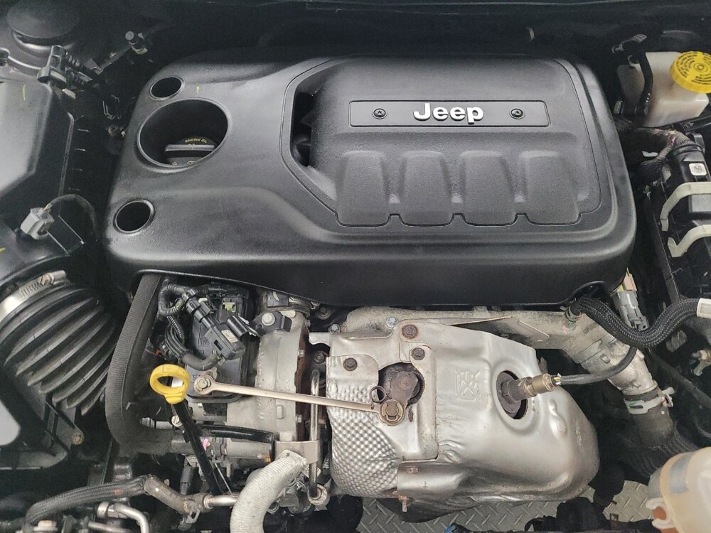 2019 Jeep Cherokee in Eastpointe, MI 48021 - 18100932 30