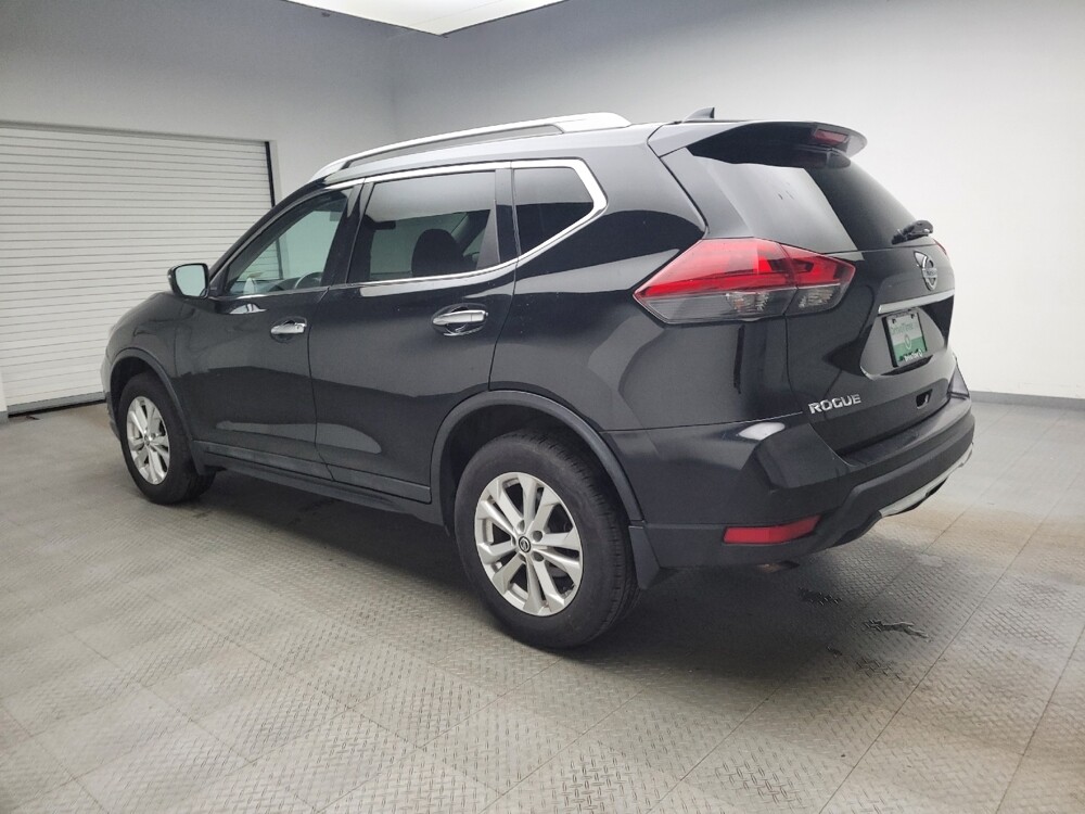 2018 Nissan Rogue in Eastpointe, MI 48021 - 18100935 3