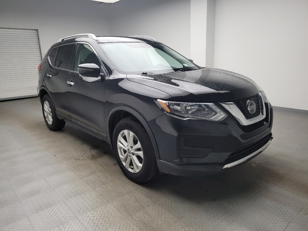 2018 Nissan Rogue in Eastpointe, MI 48021 - 18100935 13