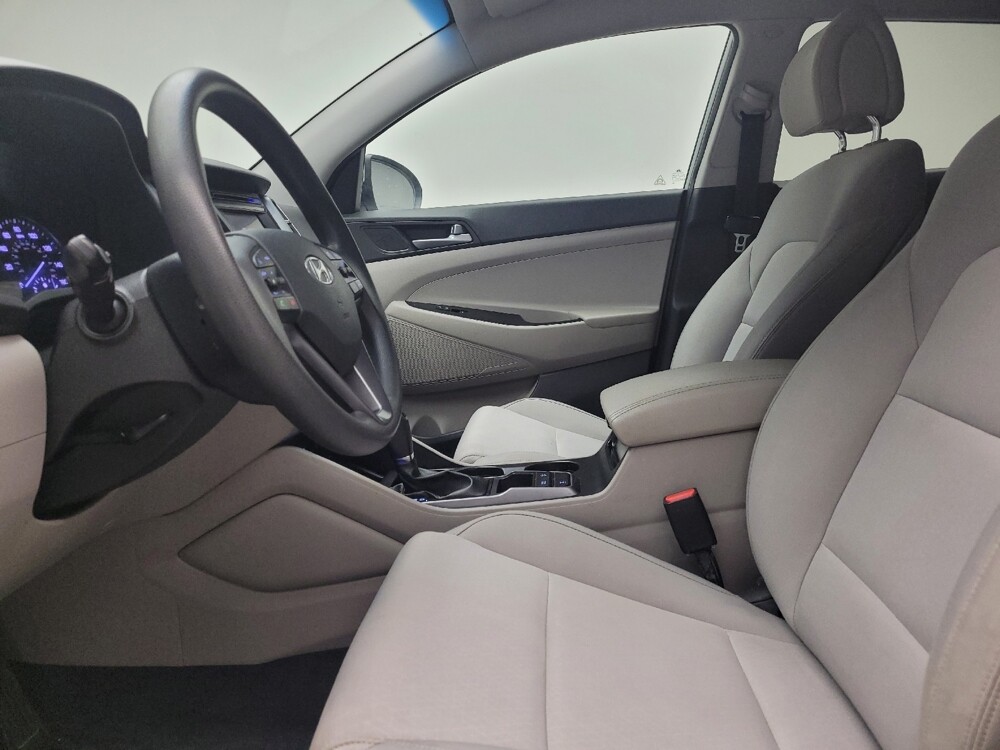 2017 Hyundai Tucson in Eastpointe, MI 48021 - 18100937 17