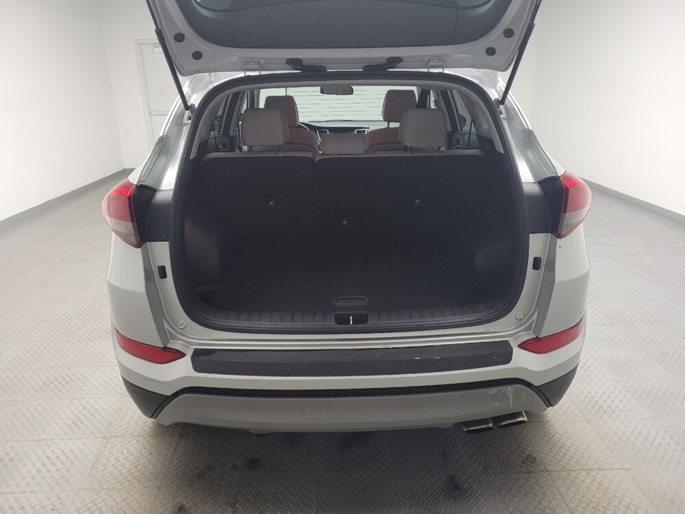 2017 Hyundai Tucson in Eastpointe, MI 48021 - 18100937 29
