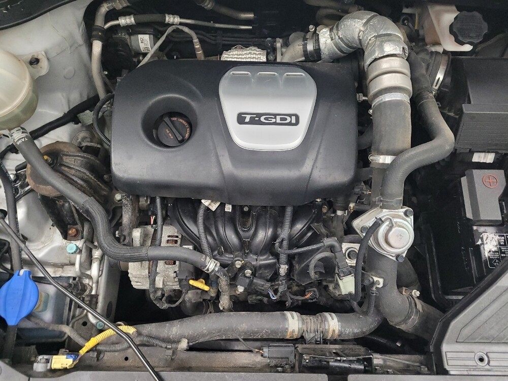 2017 Hyundai Tucson in Eastpointe, MI 48021 - 18100937 30