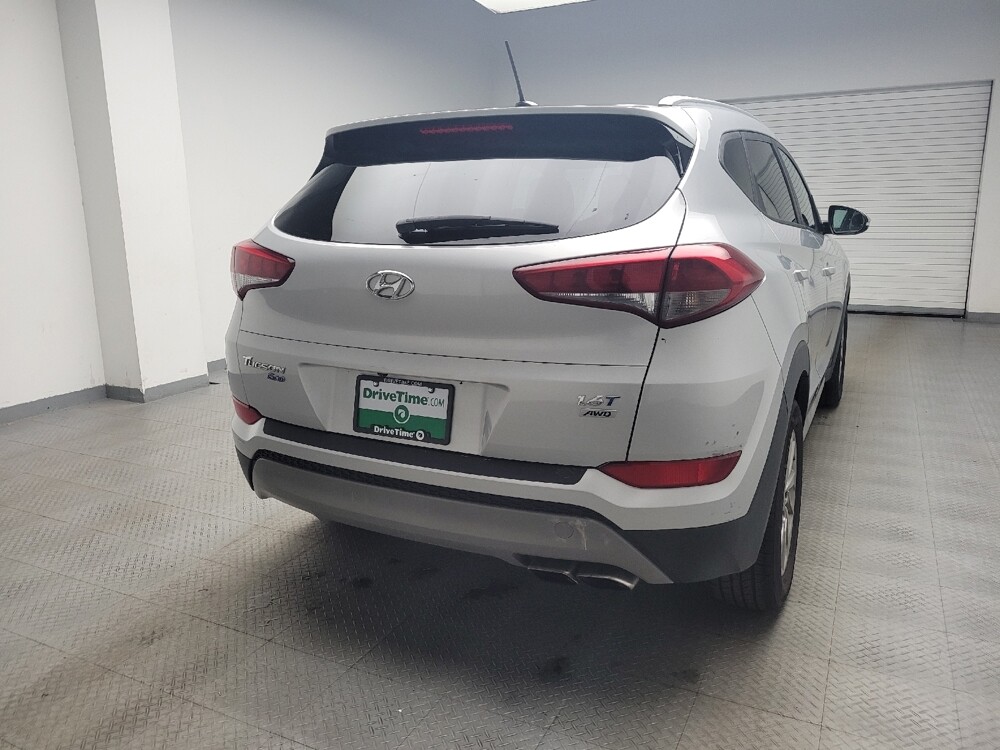 2017 Hyundai Tucson in Eastpointe, MI 48021 - 18100937 7