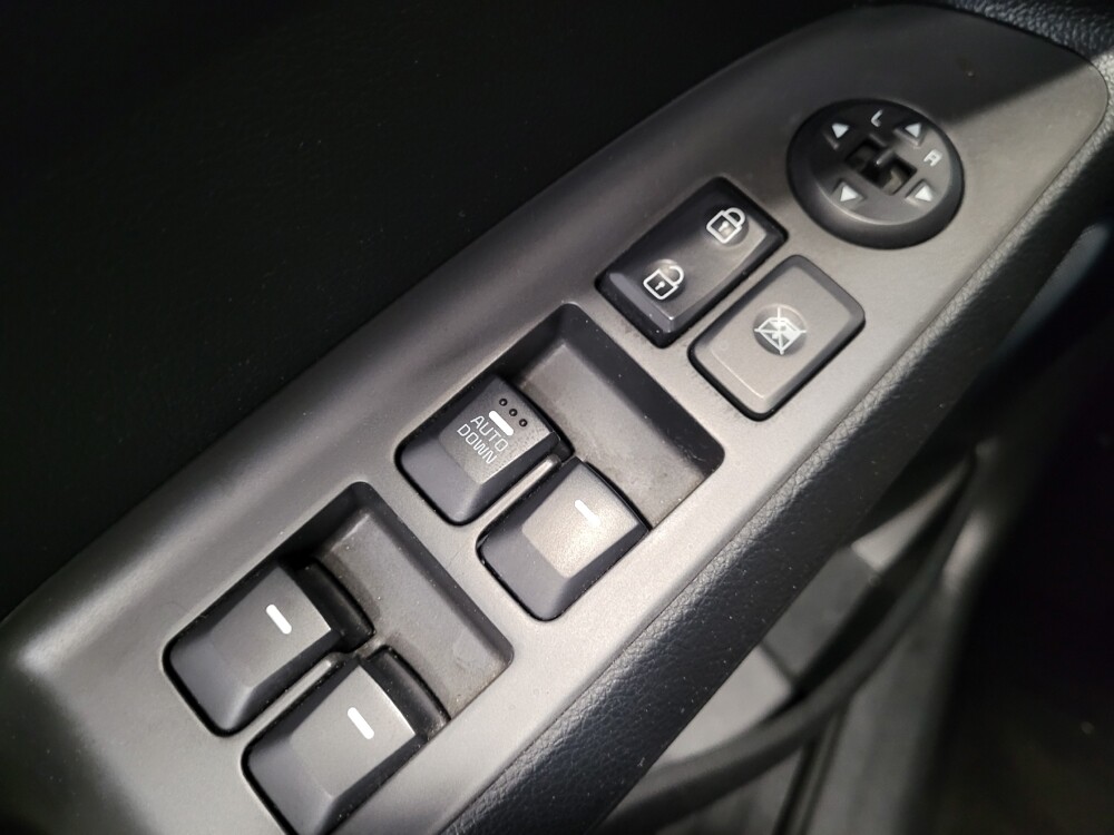 2017 Kia Forte in Fresno, CA 93726 - 18100942 27