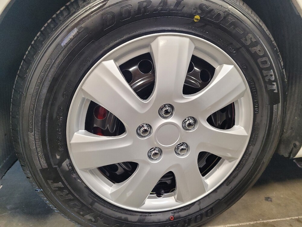 2017 Kia Forte in Fresno, CA 93726 - 18100942 31