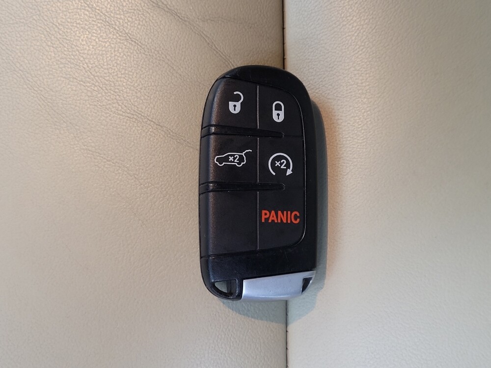 2019 Jeep Grand Cherokee in Madison, TN 37115 - 18100962 32