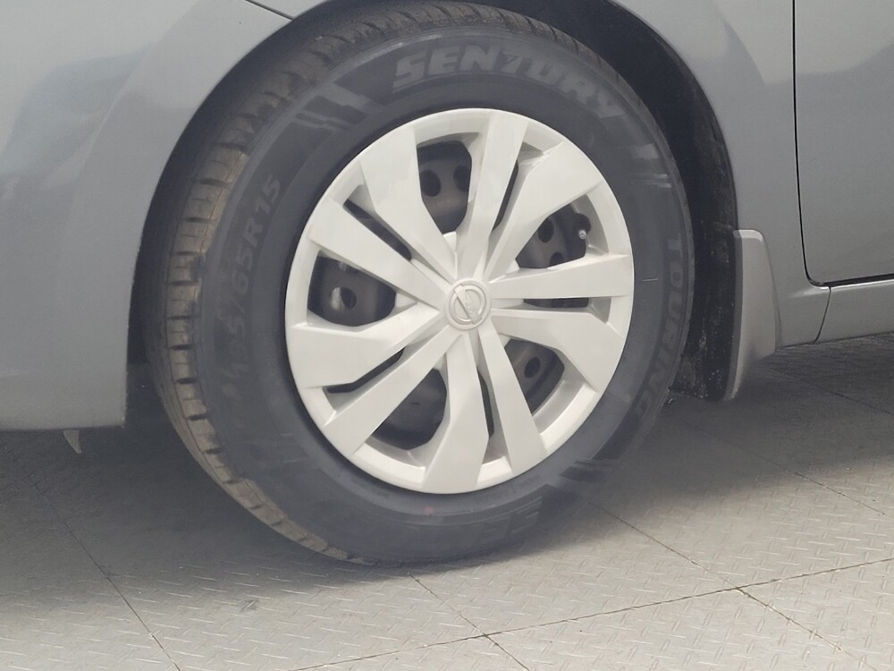 2020 Nissan Versa in Madison, TN 37115 - 18100969 31