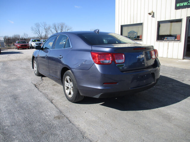 2015 Chevrolet Malibu in Oak Grove, MO 64075 - 18100971 7