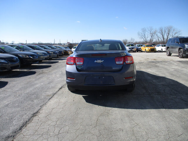 2015 Chevrolet Malibu in Oak Grove, MO 64075 - 18100971 6