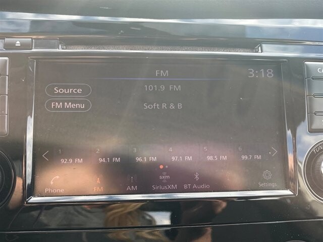 2019 Nissan Rogue Sport in Greenville, SC 29607 - 18100973 36