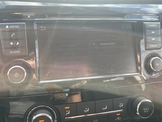 2019 Nissan Rogue Sport in Greenville, SC 29607 - 18100973 37