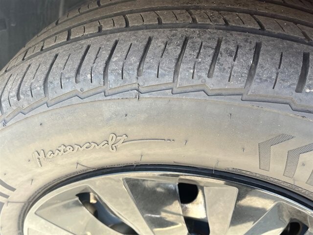 2019 Nissan Rogue Sport in Greenville, SC 29607 - 18100973 12