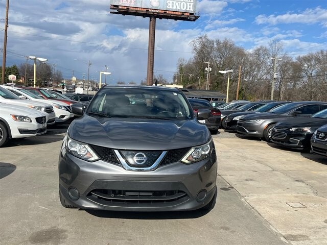 2019 Nissan Rogue Sport in Greenville, SC 29607 - 18100973 8