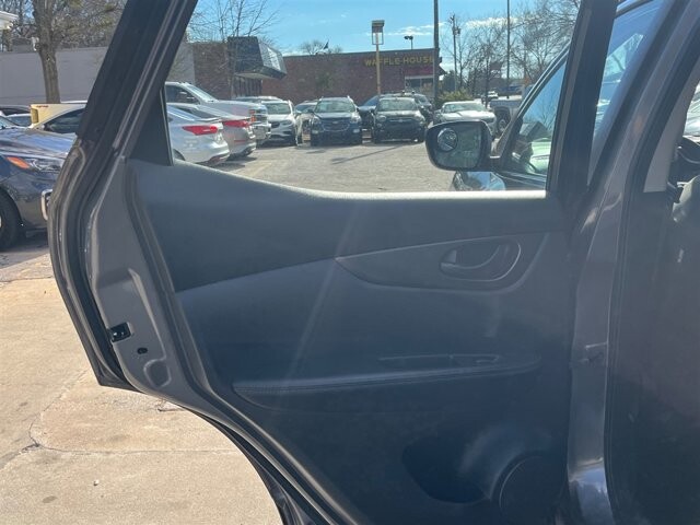 2019 Nissan Rogue Sport in Greenville, SC 29607 - 18100973 25