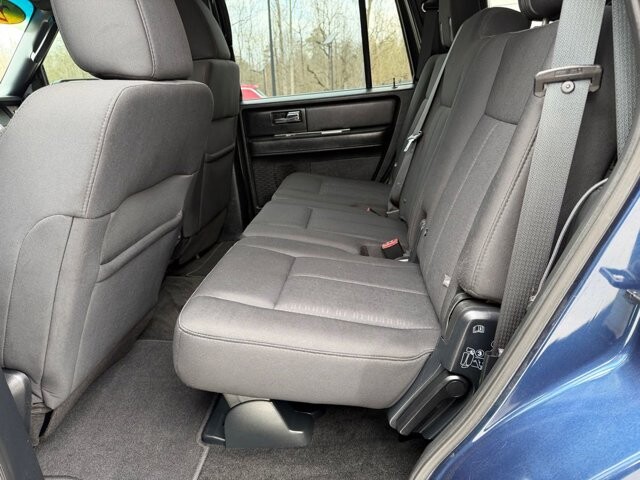 2017 Ford Expedition in Knoxville, TN 37920 - 18100976 15