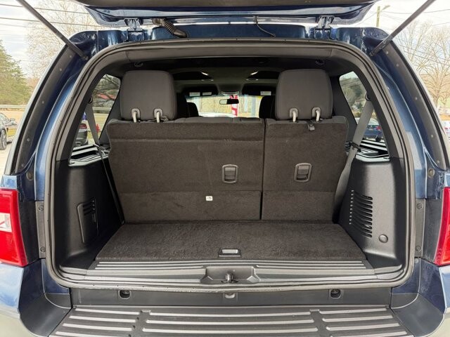 2017 Ford Expedition in Knoxville, TN 37920 - 18100976 9