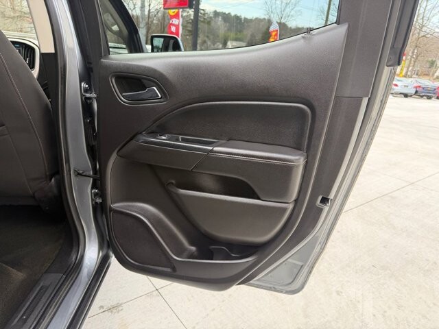 2018 GMC Canyon in Knoxville, TN 37920 - 18100978 10