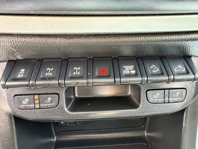 2019 Chevrolet Colorado in Knoxville, TN 37920 - 18100979 26