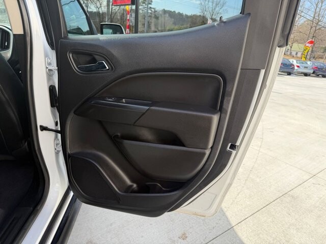 2019 Chevrolet Colorado in Knoxville, TN 37920 - 18100979 10