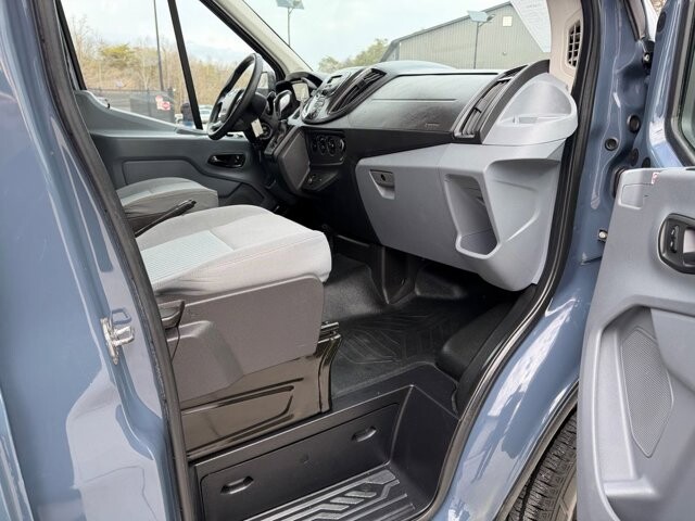 2019 Ford Transit 250 in Knoxville, TN 37920 - 18100980 16
