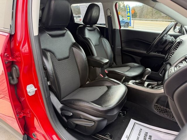 2018 Jeep Compass in Knoxville, TN 37920 - 18100981 16