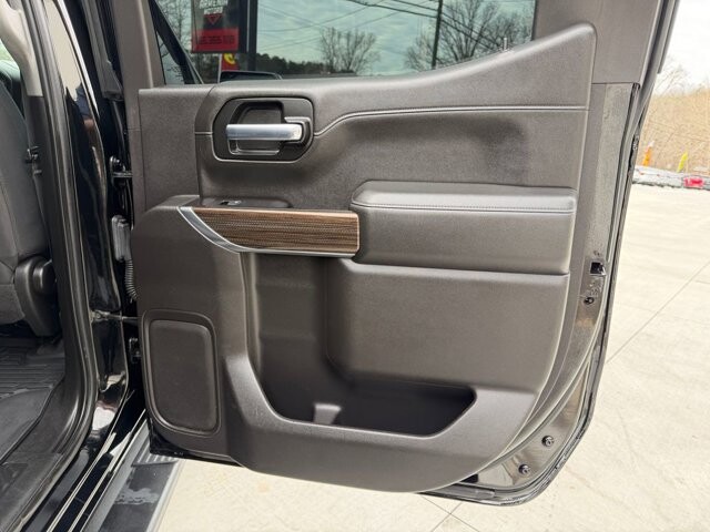 2020 Chevrolet Silverado 1500 in Knoxville, TN 37920 - 18100982 10