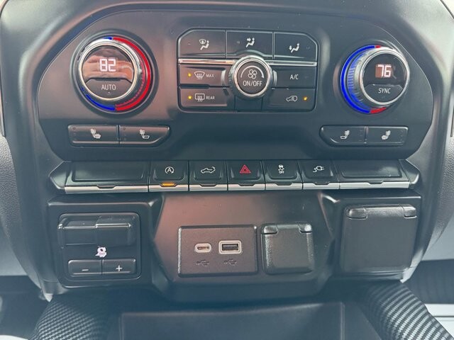 2020 Chevrolet Silverado 1500 in Knoxville, TN 37920 - 18100982 25