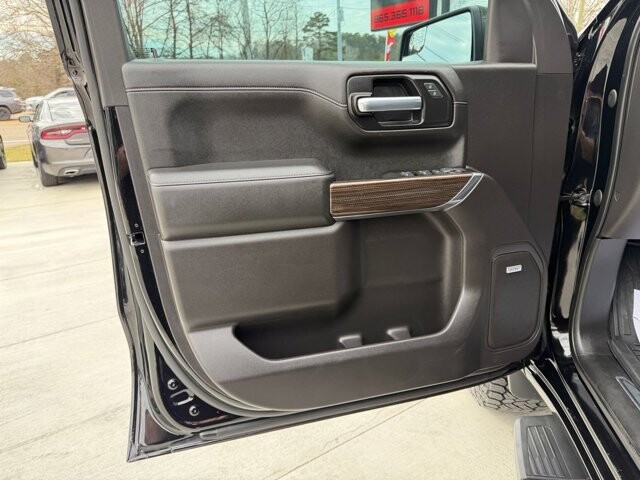 2020 Chevrolet Silverado 1500 in Knoxville, TN 37920 - 18100982 7