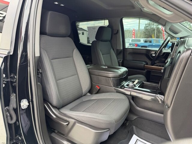 2020 Chevrolet Silverado 1500 in Knoxville, TN 37920 - 18100982 17