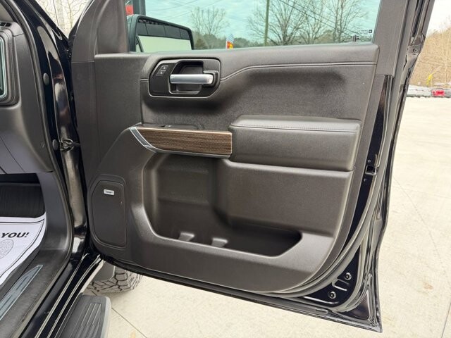 2020 Chevrolet Silverado 1500 in Knoxville, TN 37920 - 18100982 11