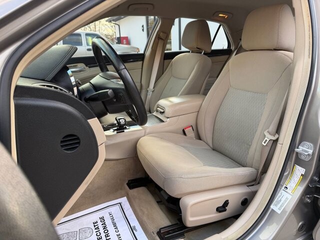 2014 Chrysler 300 in Knoxville, TN 37920 - 18100983 11