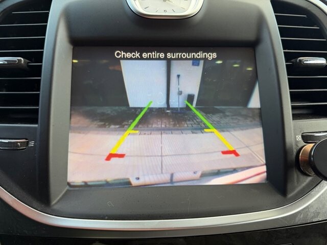 2014 Chrysler 300 in Knoxville, TN 37920 - 18100983 21