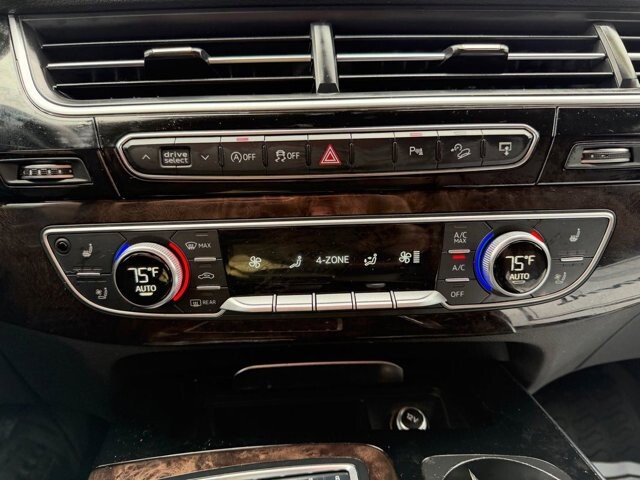 2017 Audi Q7 in Knoxville, TN 37920 - 18100984 23