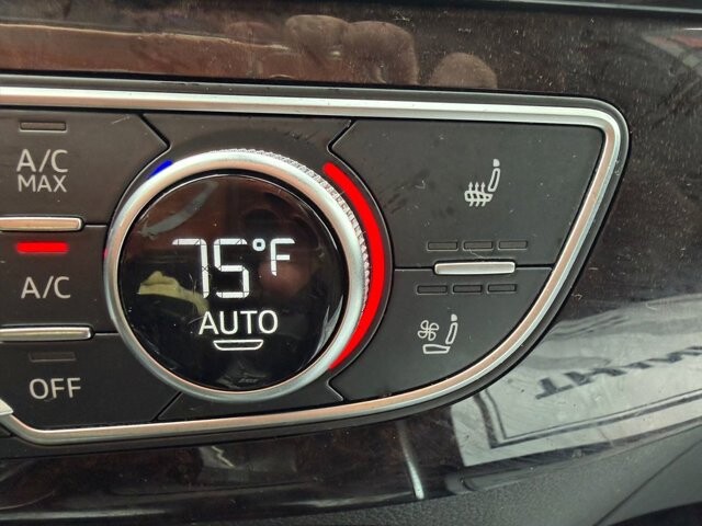 2017 Audi Q7 in Knoxville, TN 37920 - 18100984 25