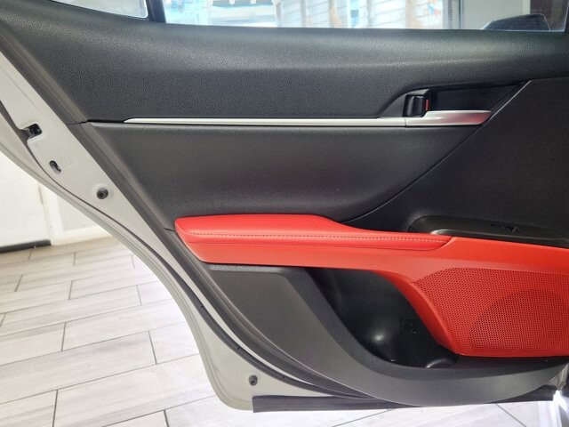 2021 Toyota Camry in Cinnaminson, NJ 08077 - 18100985 12