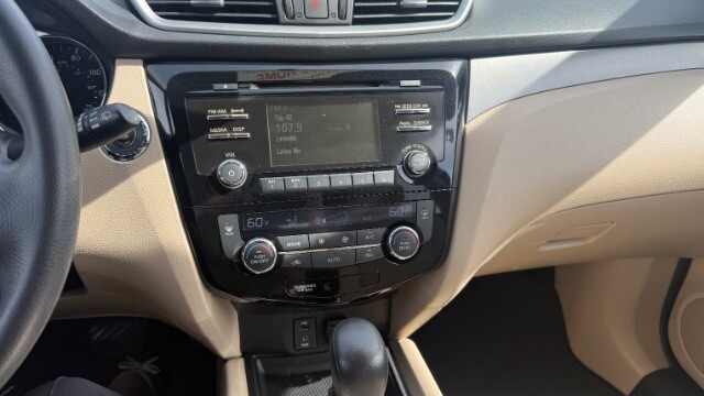 2016 Nissan Rogue in Dallas, TX 75228 - 18100997 20