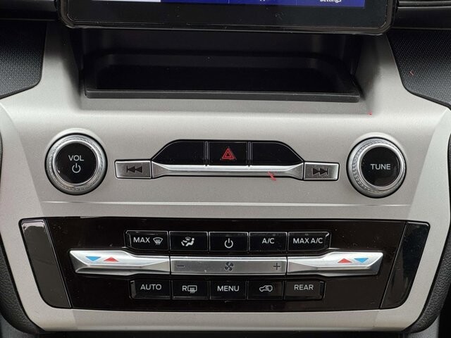 2022 Ford Explorer in Winchester, VA 22602 - 18101008 36