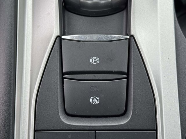 2022 Ford Explorer in Winchester, VA 22602 - 18101008 38