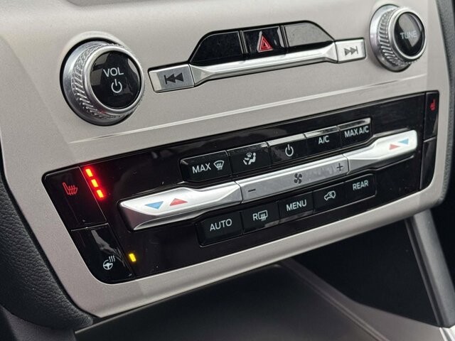 2021 Ford Explorer in Winchester, VA 22602 - 18101012 19