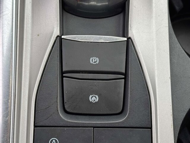 2021 Ford Explorer in Winchester, VA 22602 - 18101012 21