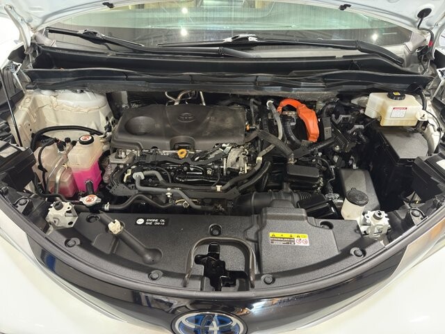 2021 Toyota Sienna in Burlington, WI 53105 - 18101022 45