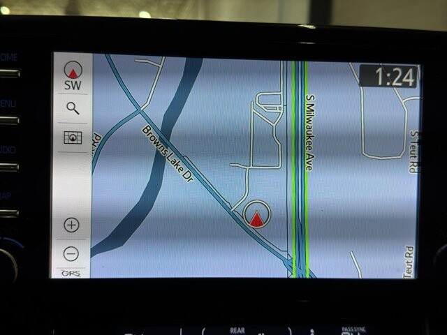 2021 Toyota Sienna in Burlington, WI 53105 - 18101022 37