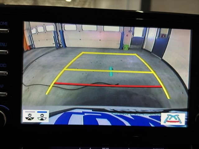 2021 Toyota Sienna in Burlington, WI 53105 - 18101022 36