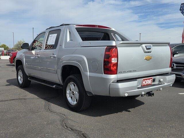 2012 Chevrolet Avalanche in Mesa, AZ 85212 - 18101024 5