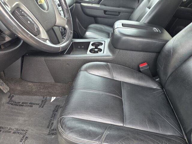 2012 Chevrolet Avalanche in Mesa, AZ 85212 - 18101024 14