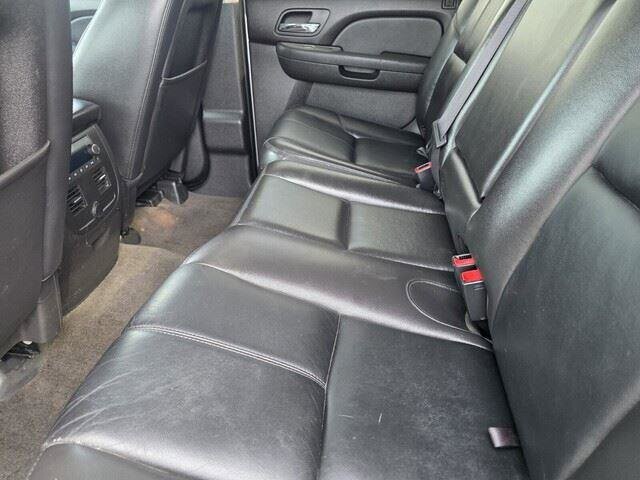 2012 Chevrolet Avalanche in Mesa, AZ 85212 - 18101024 27