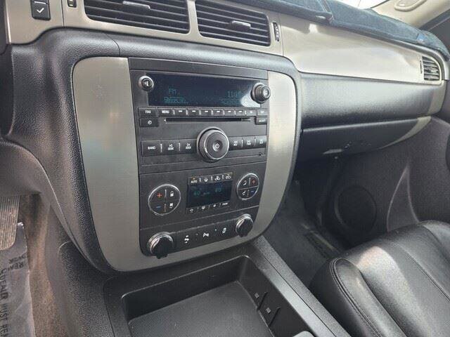 2012 Chevrolet Avalanche in Mesa, AZ 85212 - 18101024 19