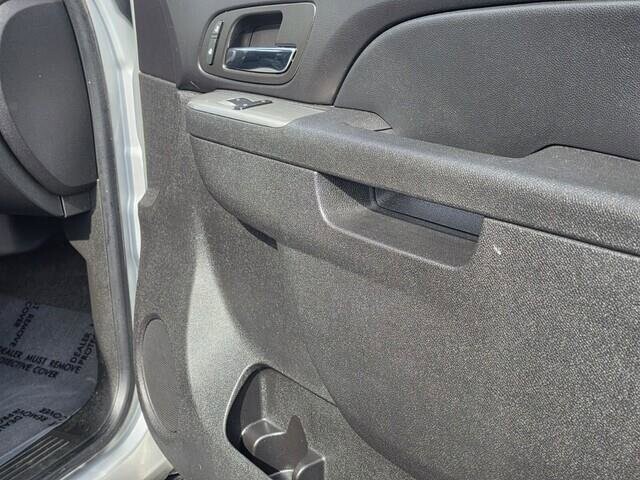 2012 Chevrolet Avalanche in Mesa, AZ 85212 - 18101024 71